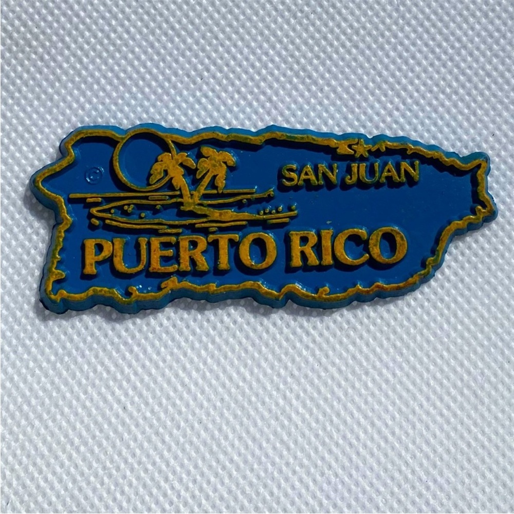 Puerto Rico Island Vintage Souvenir Magnet